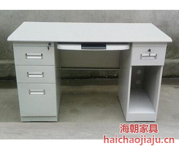 電腦桌